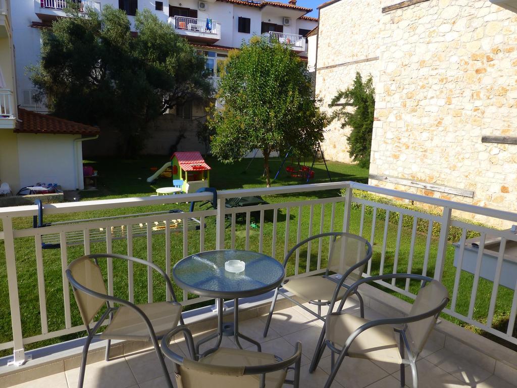 Pavloudis Apartments Psakoudia Exterior foto