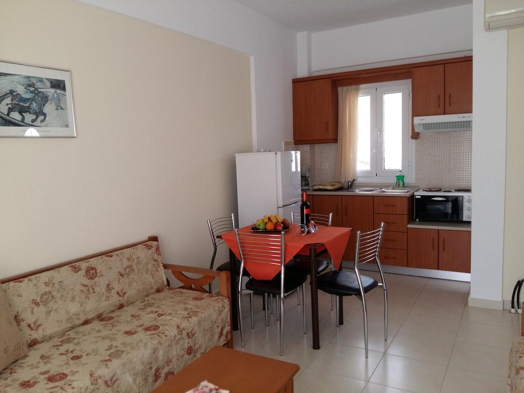Pavloudis Apartments Psakoudia Exterior foto